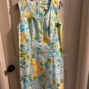 Super summery floral dress